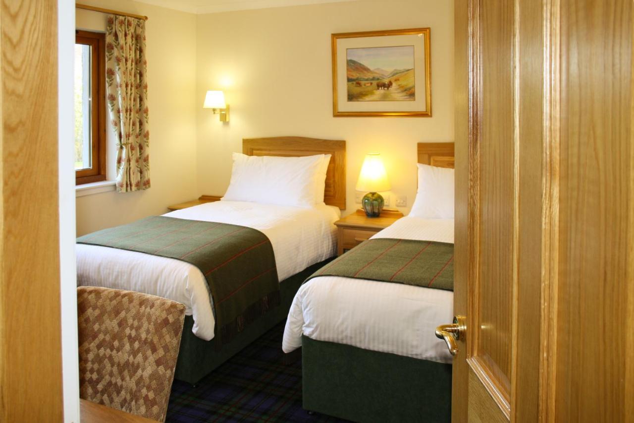 Glen Nevis Holidays Fort William Exterior photo